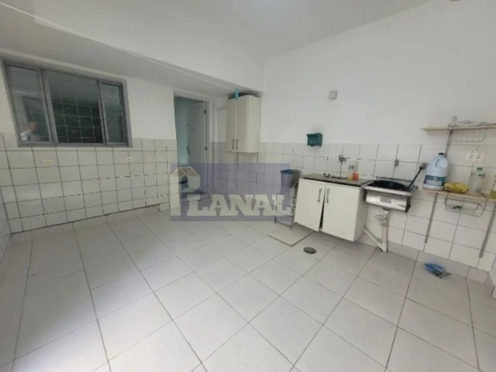 Sobrado, 3 quartos, 213 m² - Foto 2