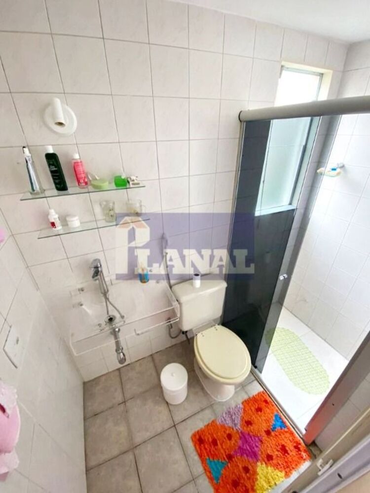Apartamento à venda com 3 quartos, 121m² - Foto 4