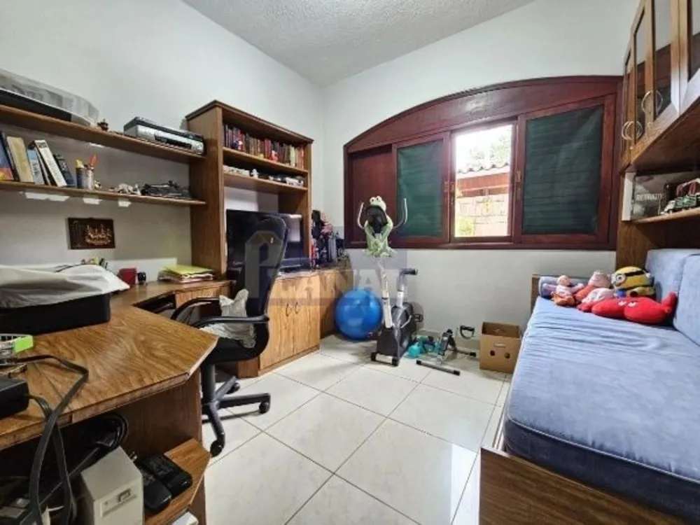 Casa, 5 quartos, 195 m² - Foto 5