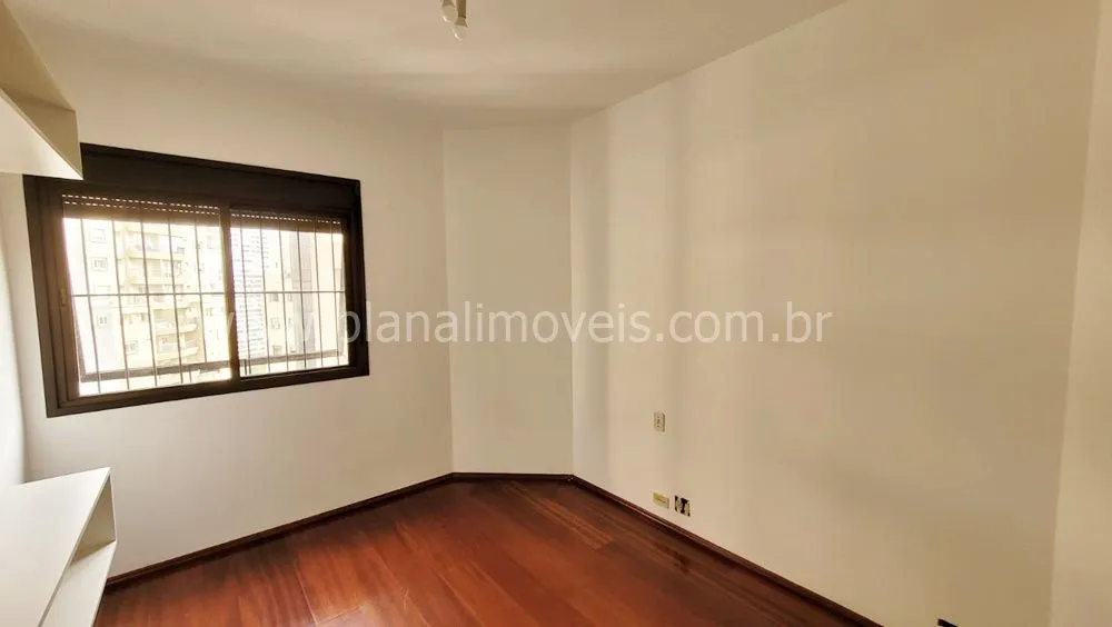 Apartamento, 3 quartos, 130 m² - Foto 3