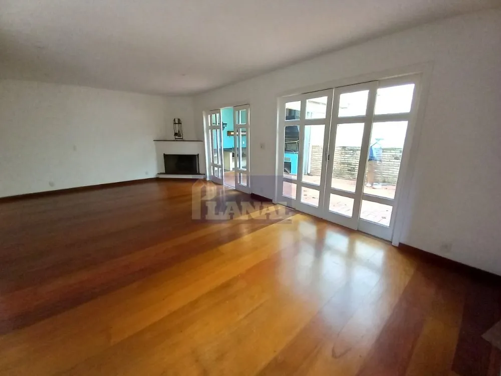 Sobrado, 4 quartos, 270 m² - Foto 1