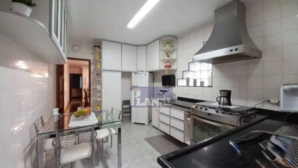 Sobrado, 3 quartos, 200 m² - Foto 2