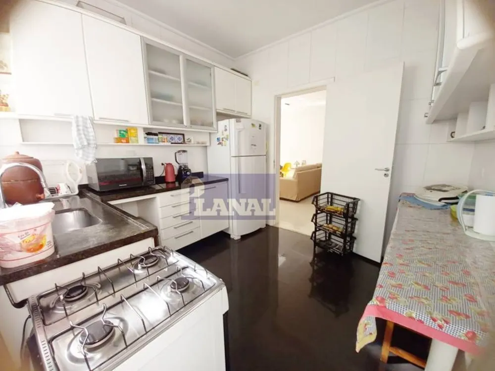 Sobrado, 3 quartos, 200 m² - Foto 3