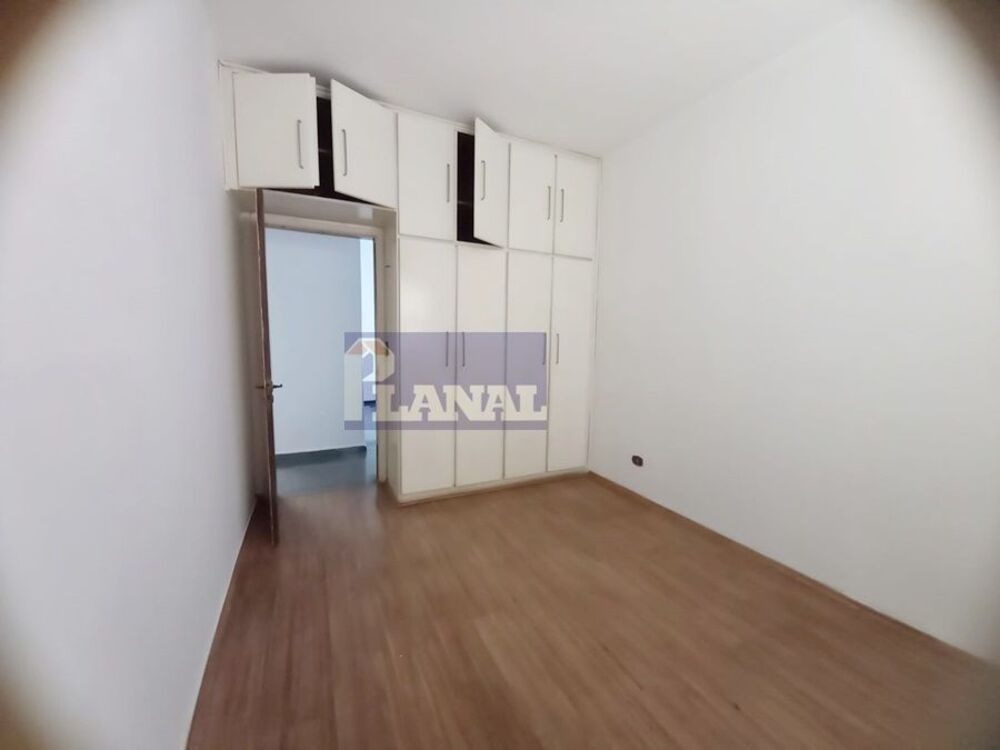 Casa à venda e aluguel com 3 quartos, 194m² - Foto 5