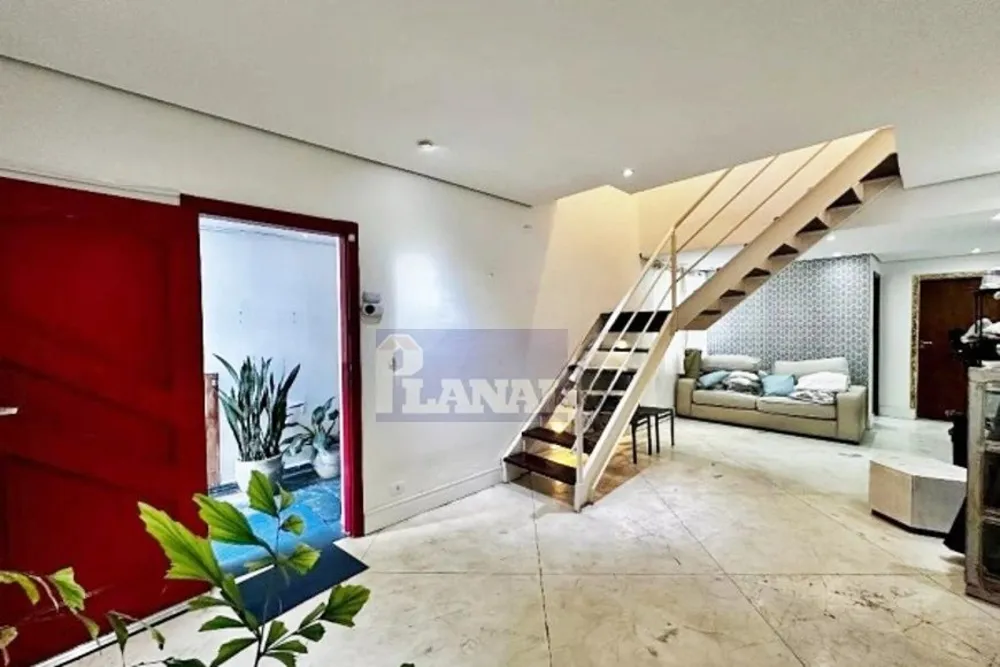 Sobrado, 3 quartos, 200 m² - Foto 2