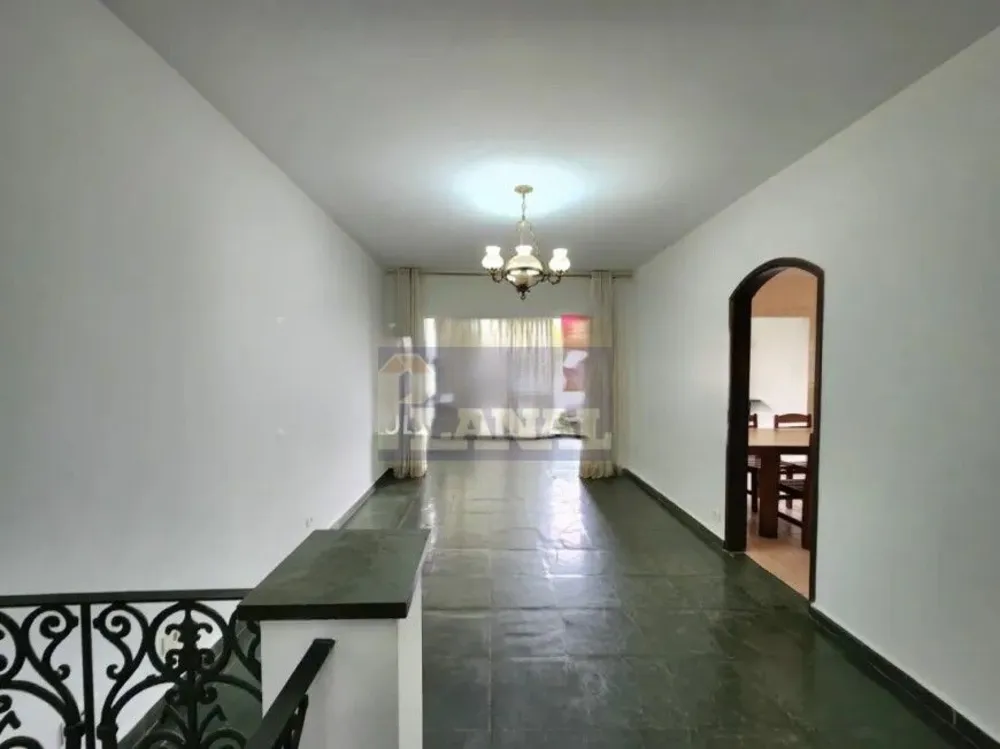 Sobrado, 3 quartos, 414 m² - Foto 2