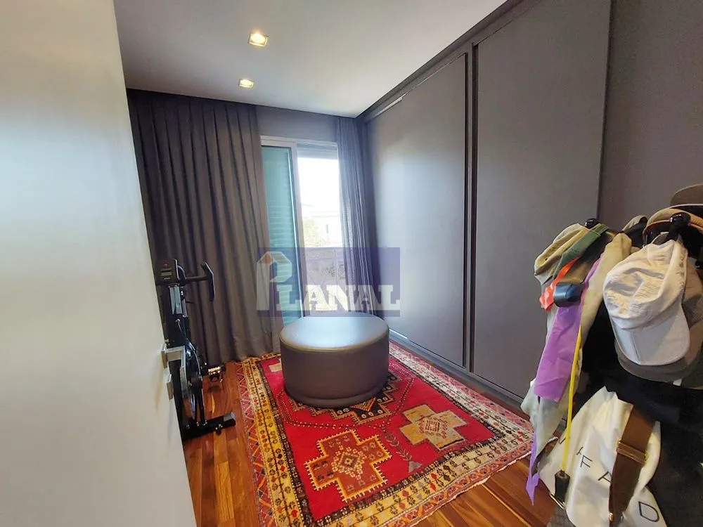 Sobrado, 4 quartos, 213 m² - Foto 1