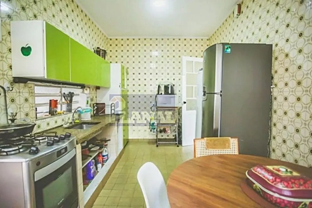Sobrado, 3 quartos, 200 m² - Foto 1