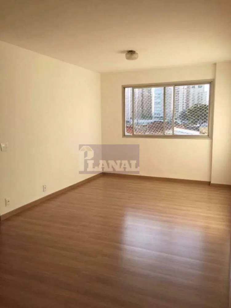 Apartamento, 3 quartos, 100 m² - Foto 1