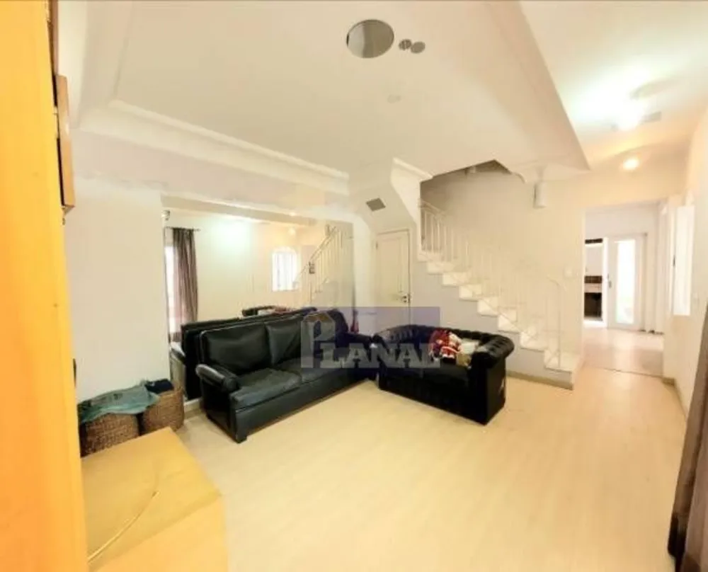 Sobrado, 3 quartos, 319 m² - Foto 2