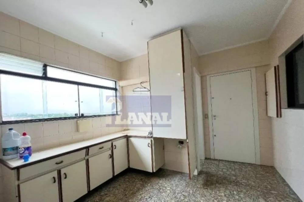 Apartamento, 3 quartos, 260 m² - Foto 7