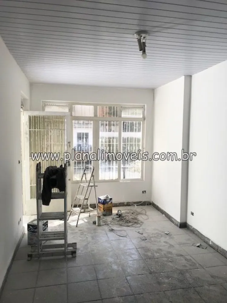 Casa, 2 quartos, 250 m² - Foto 1