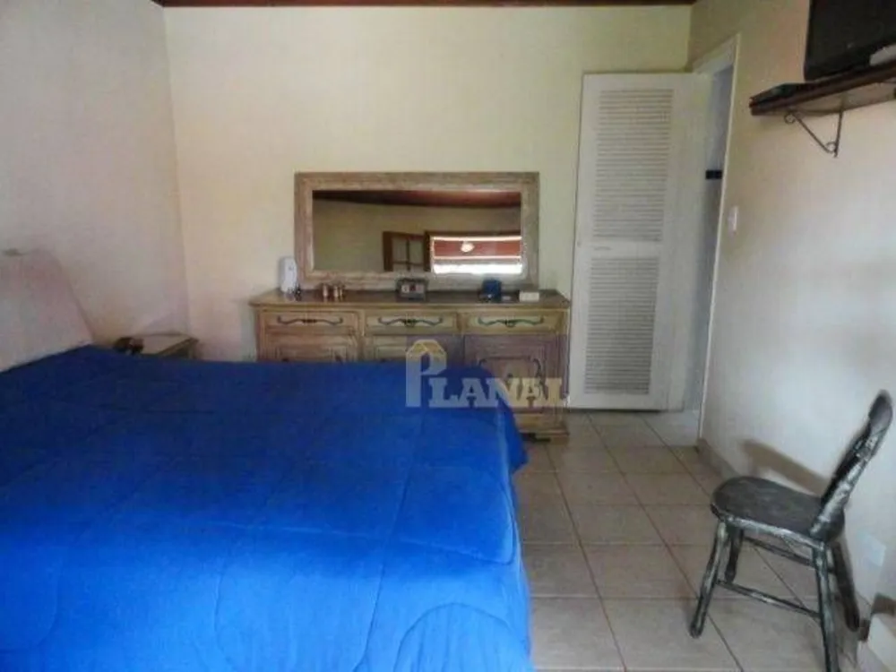 Casa, 4 quartos, 240 m² - Foto 5