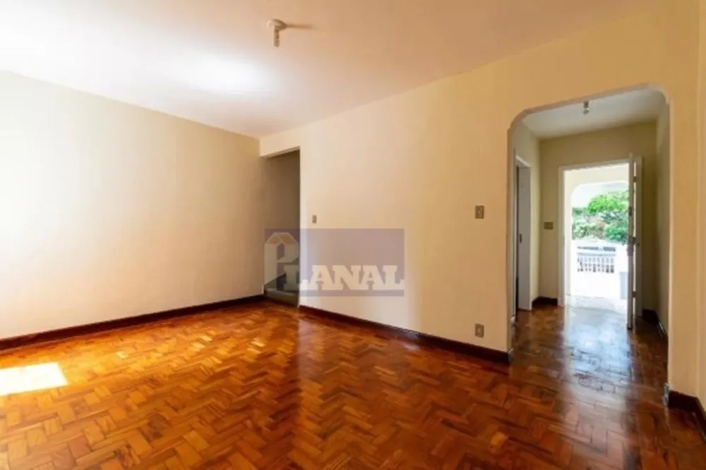 Sobrado, 4 quartos, 180 m² - Foto 1