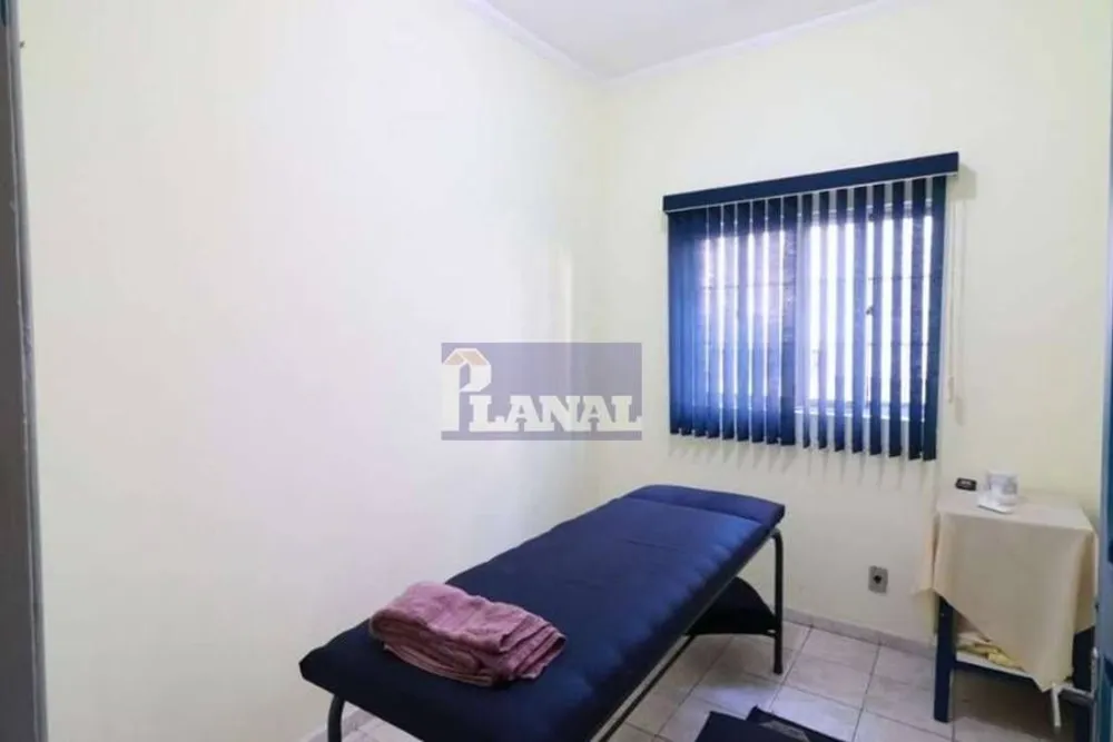 Casa, 4 quartos, 228 m² - Foto 12