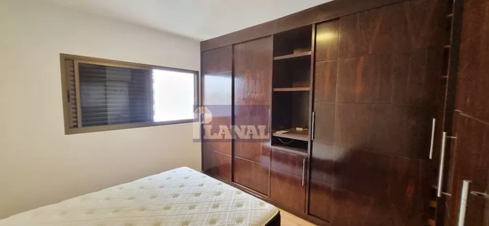 Apartamento para alugar com 3 quartos, 127m² - Foto 5