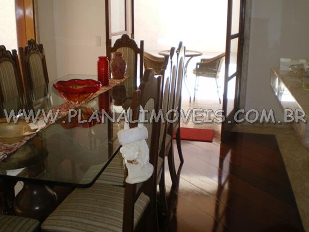 Sobrado, 5 quartos, 300 m² - Foto 1