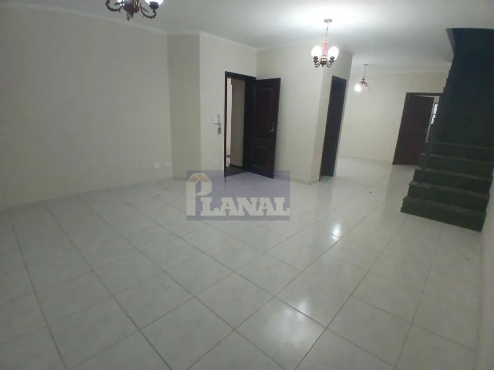 Sobrado, 3 quartos, 184 m² - Foto 1