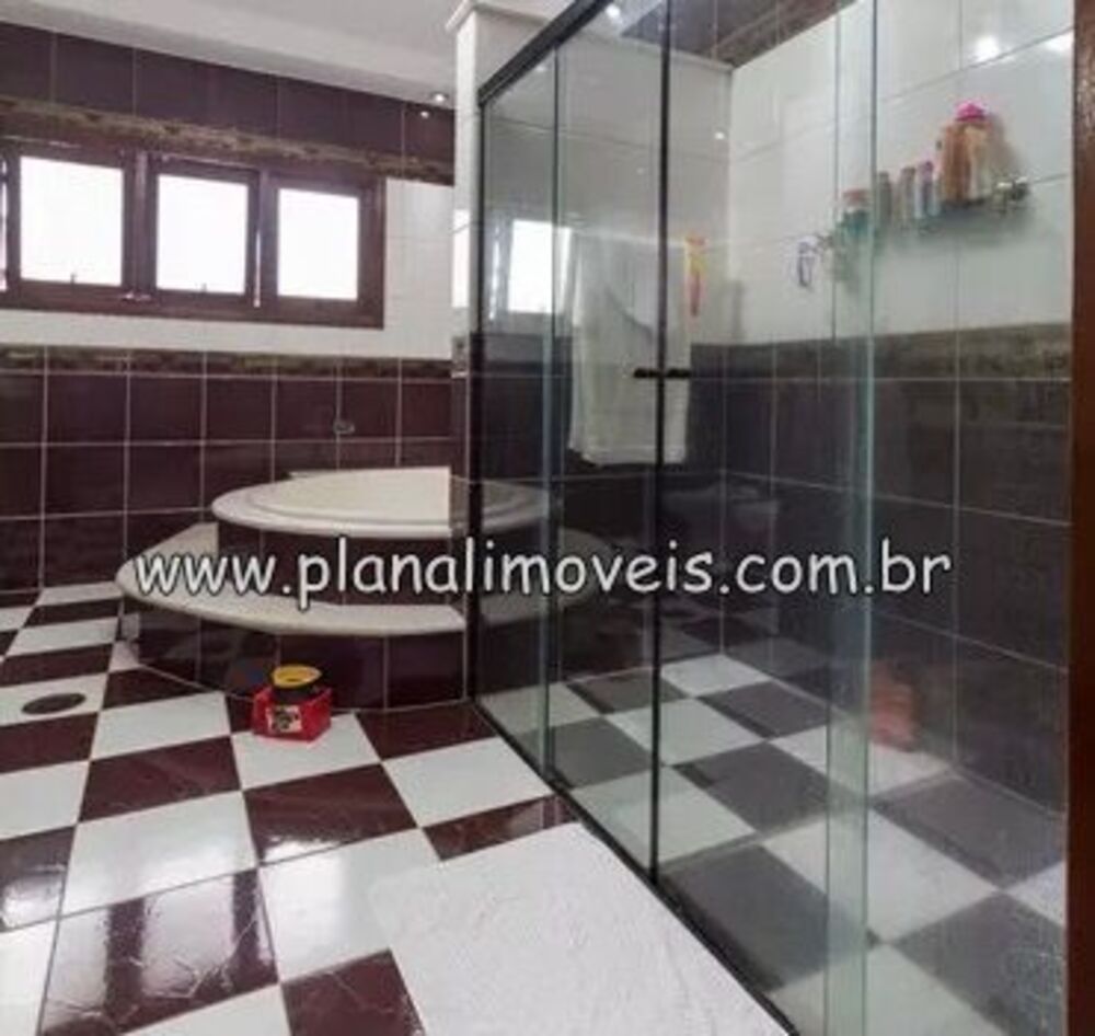 Sobrado, 6 quartos, 590 m² - Foto 4