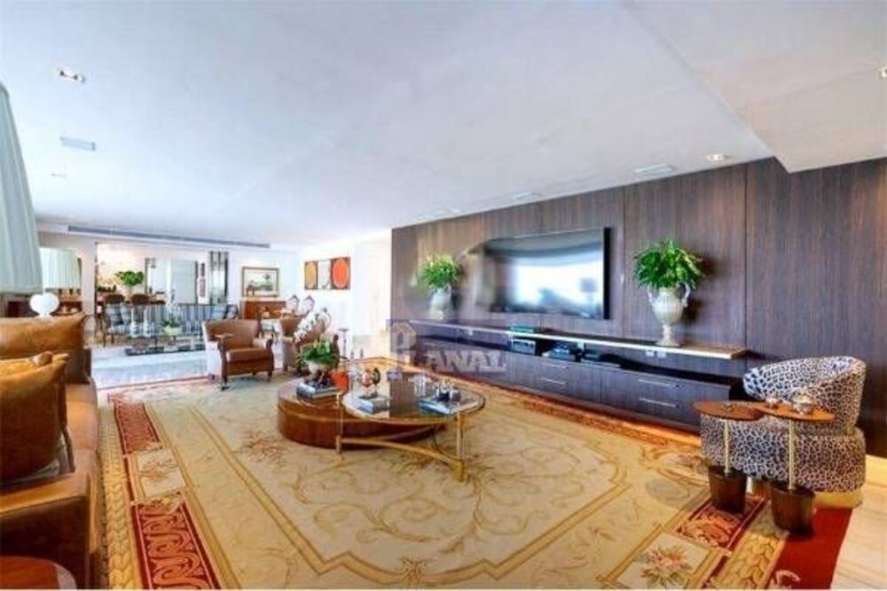 Apartamento à venda com 4 quartos, 495m² - Foto 1