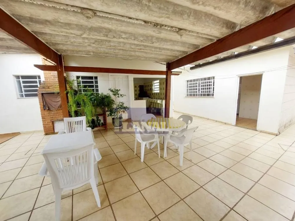 Casa, 3 quartos, 159 m² - Foto 2