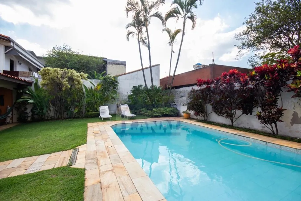 Sobrado, 5 quartos, 225 m² - Foto 2