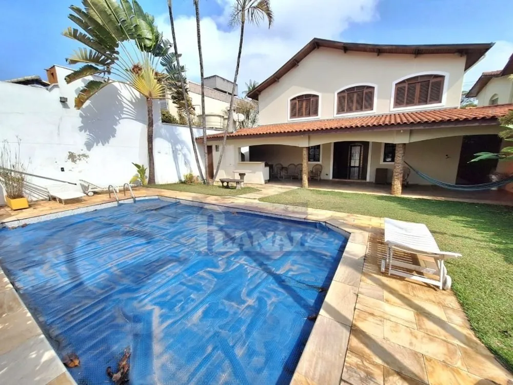 Sobrado, 5 quartos, 225 m² - Foto 1