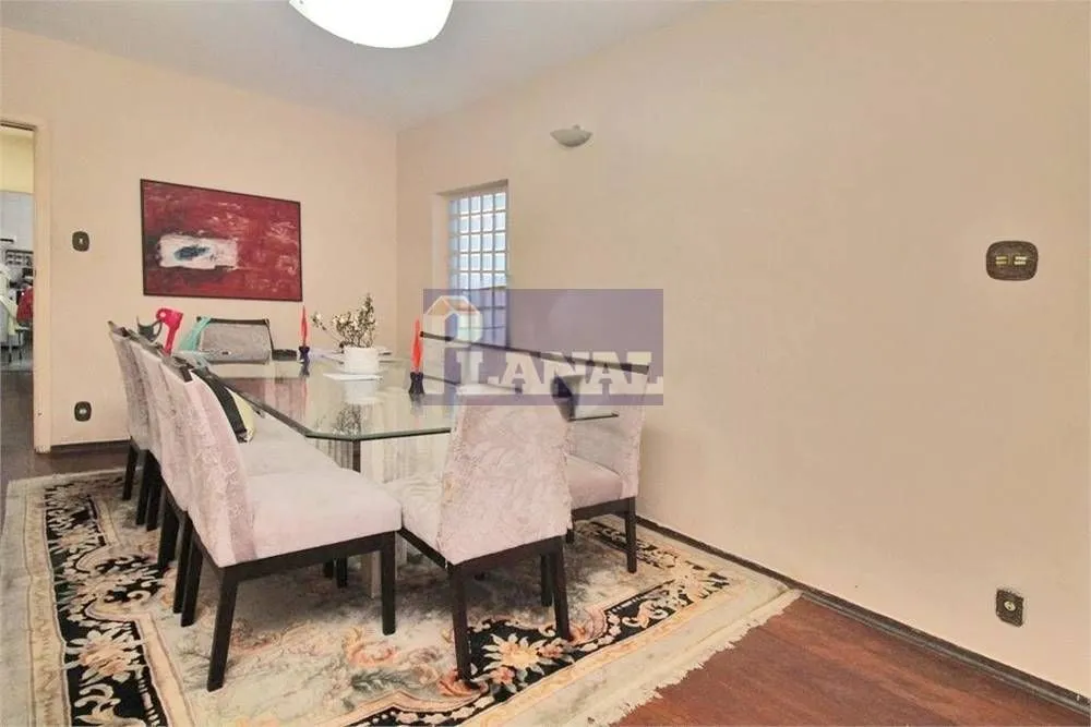 Sobrado, 3 quartos, 320 m² - Foto 1