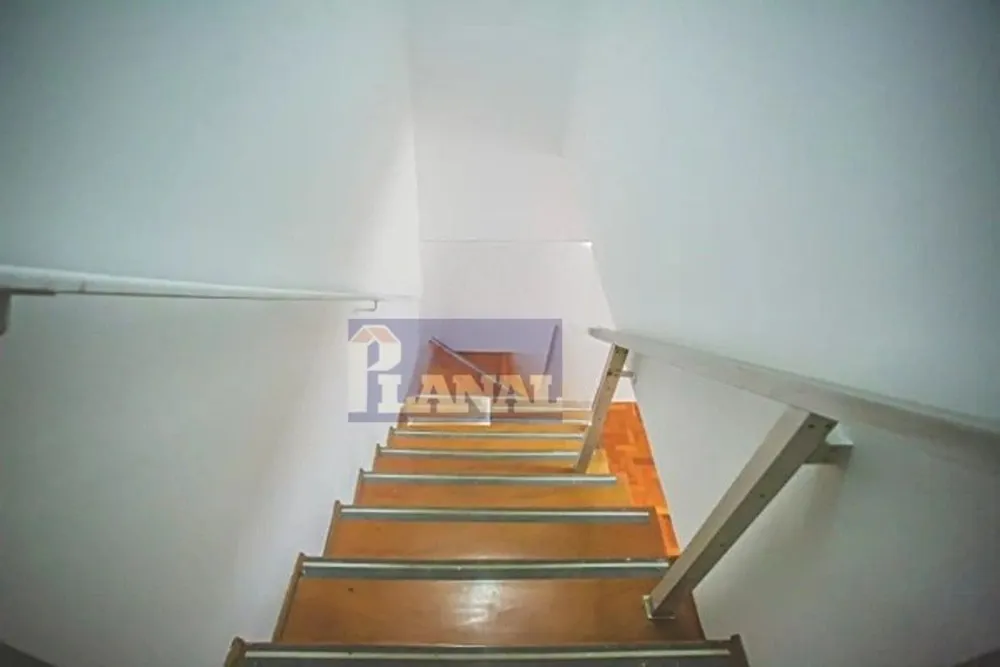 Sobrado, 3 quartos, 216 m² - Foto 2