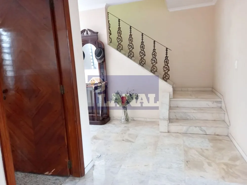 Sobrado, 4 quartos, 350 m² - Foto 1