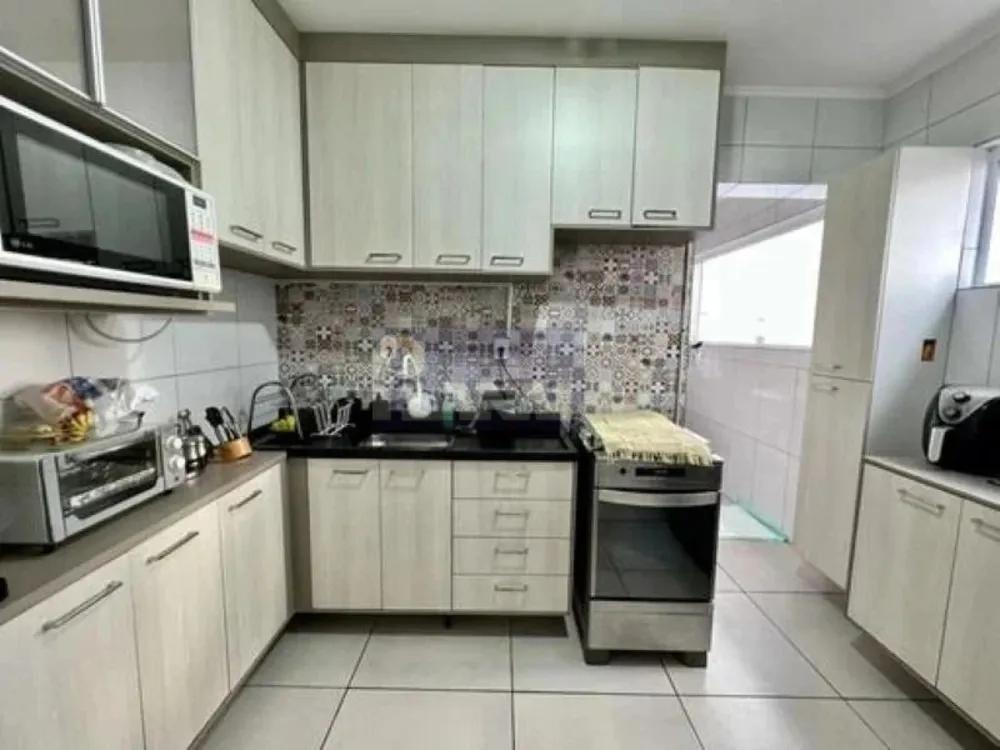 Apartamento, 3 quartos, 70 m² - Foto 2