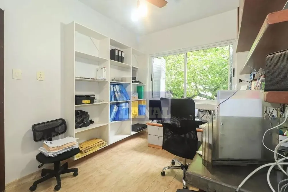 Sobrado, 3 quartos, 256 m² - Foto 9