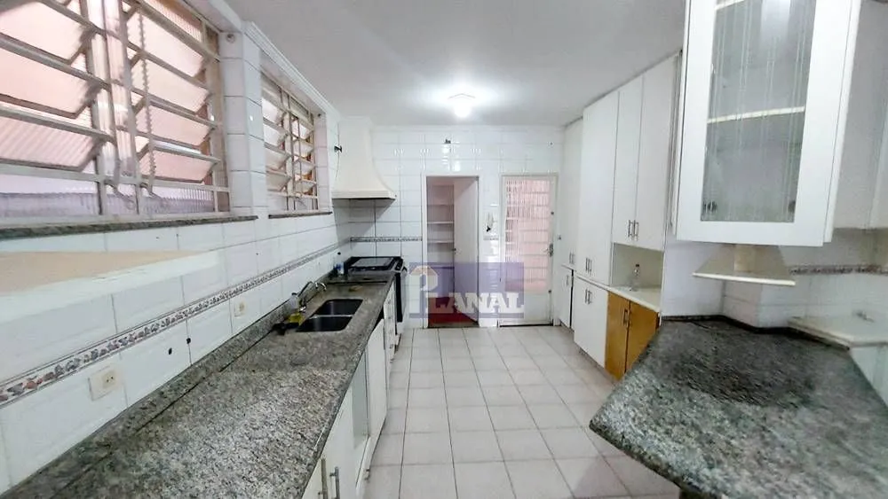 Sobrado, 4 quartos, 349 m² - Foto 11