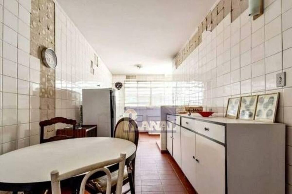 Casa, 3 quartos, 200 m² - Foto 1