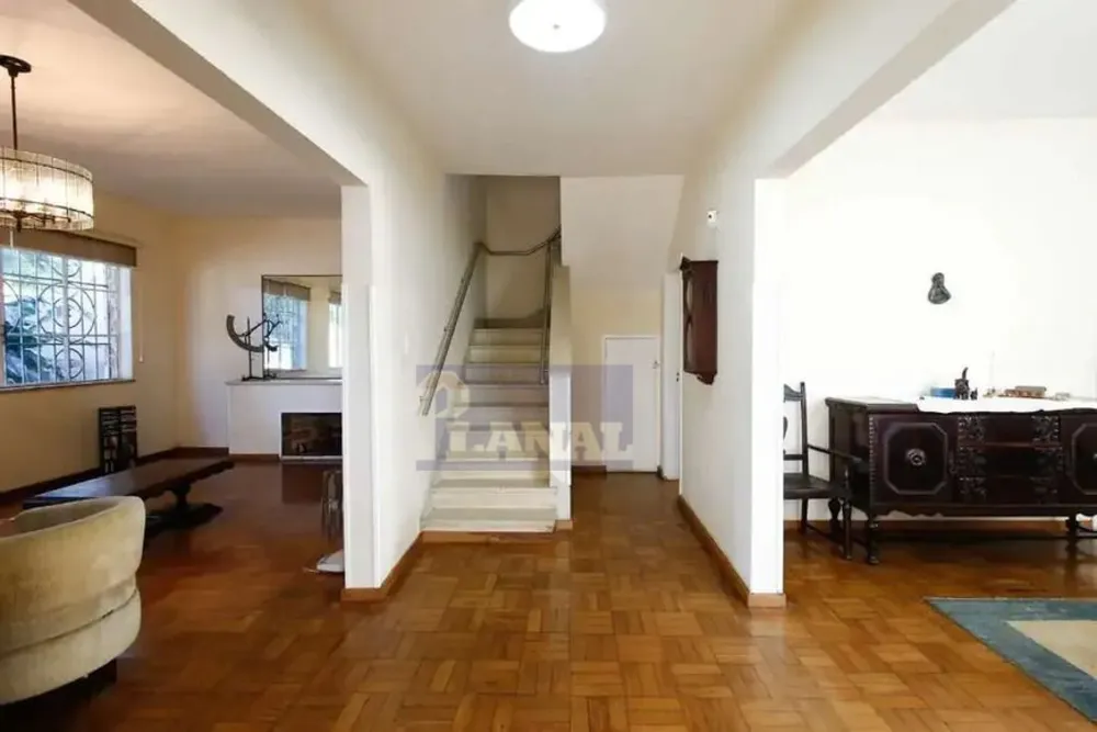 Sobrado, 3 quartos, 283 m² - Foto 1