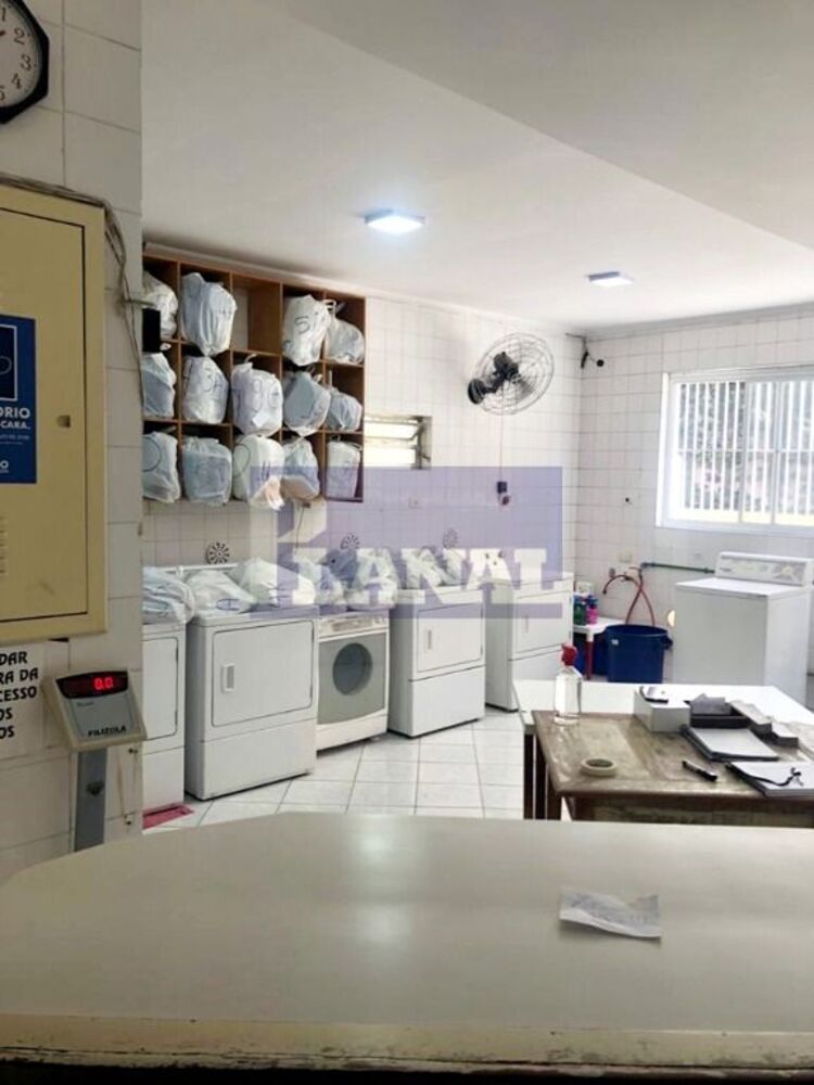Apartamento à venda com 1 quarto, 33m² - Foto 15