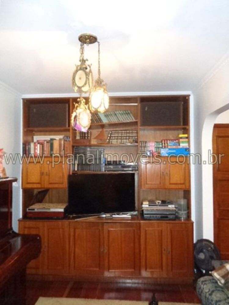 Casa à venda com 3 quartos, 375m² - Foto 4