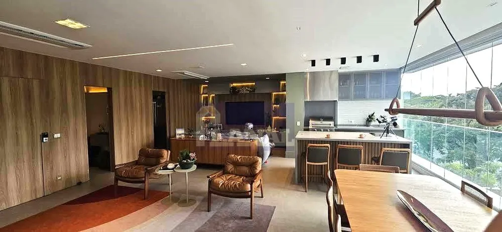 Apartamento, 3 quartos, 186 m² - Foto 1