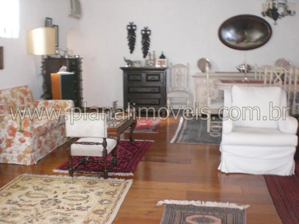 Casa, 3 quartos, 250 m² - Foto 1
