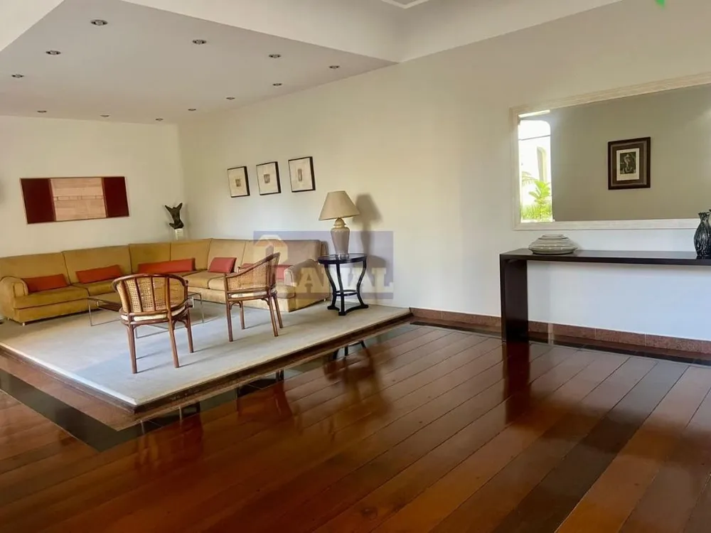 Apartamento, 3 quartos, 224 m² - Foto 12