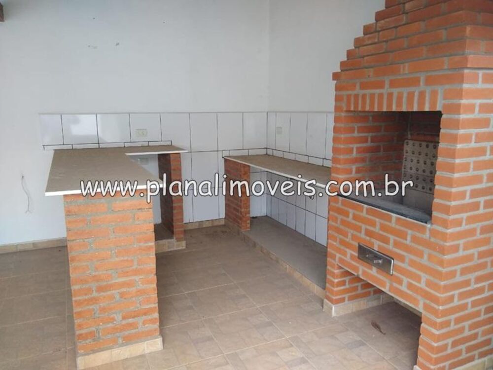 Casa, 2 quartos, 185 m² - Foto 1