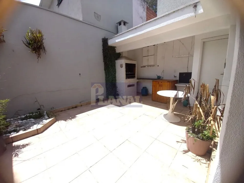 Sobrado, 3 quartos, 145 m² - Foto 1