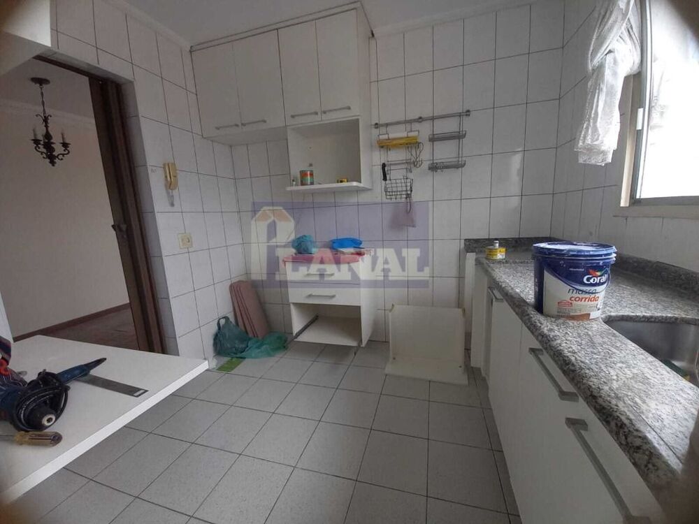 Apartamento à venda com 2 quartos, 80m² - Foto 10