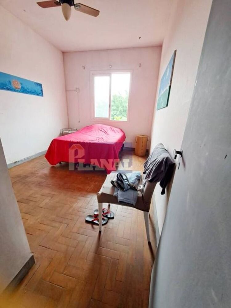 Apartamento à venda com 3 quartos, 72m² - Foto 2