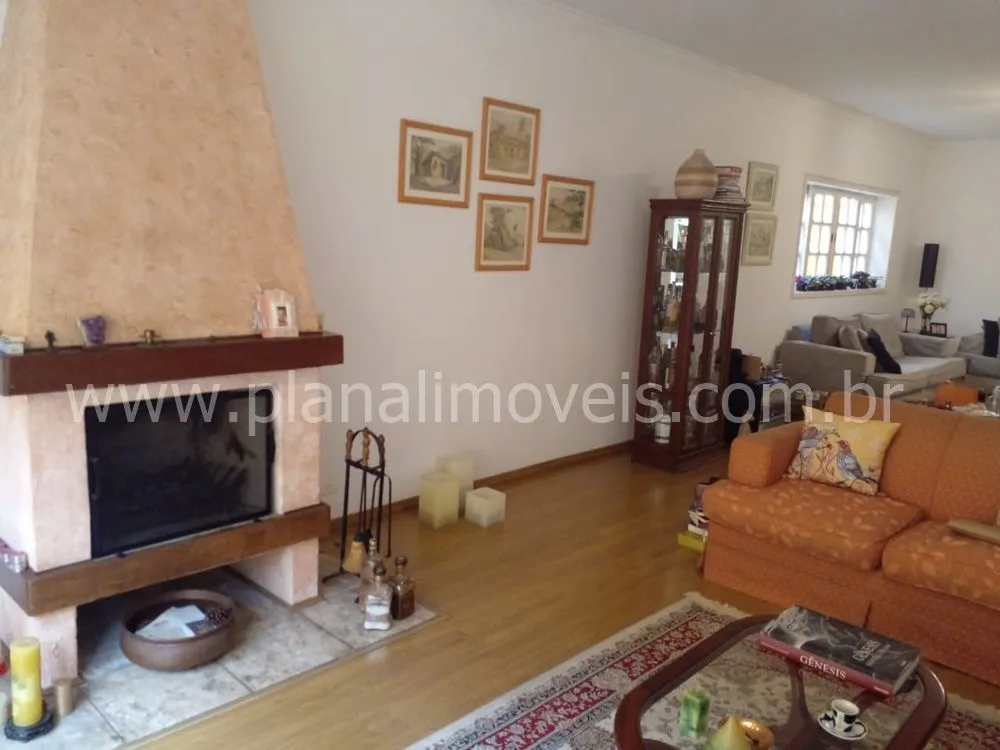 Sobrado, 4 quartos, 310 m² - Foto 1