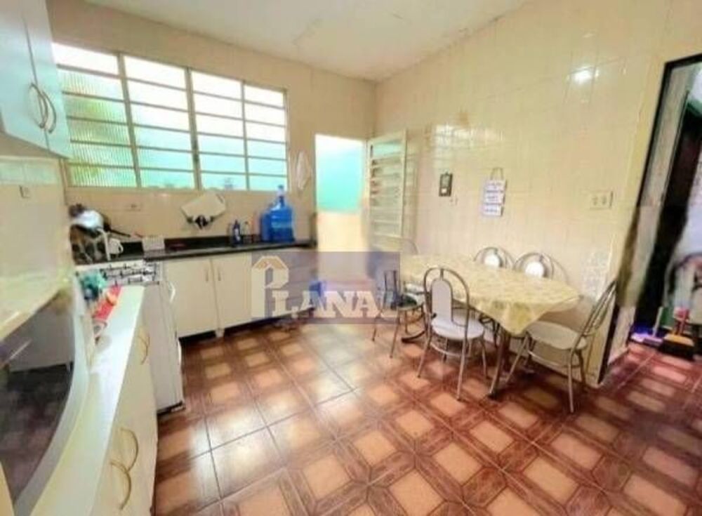 Casa à venda com 3 quartos, 161m² - Foto 11
