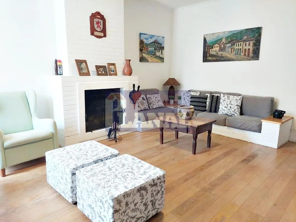 Sobrado, 3 quartos, 202 m² - Foto 2