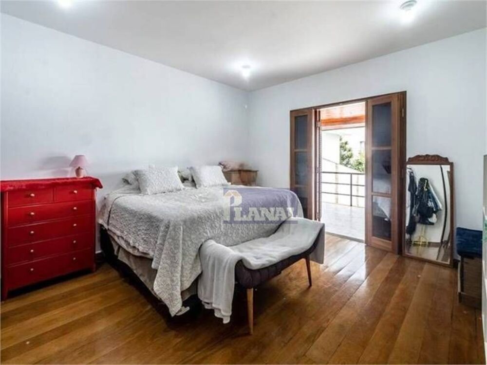 Sobrado, 5 quartos, 400 m² - Foto 1