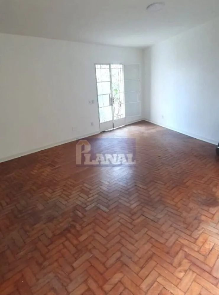 Sobrado, 3 quartos, 187 m² - Foto 2