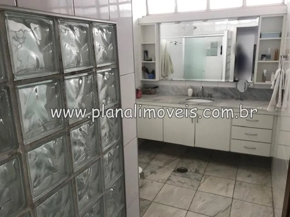 Casa, 3 quartos, 252 m² - Foto 8